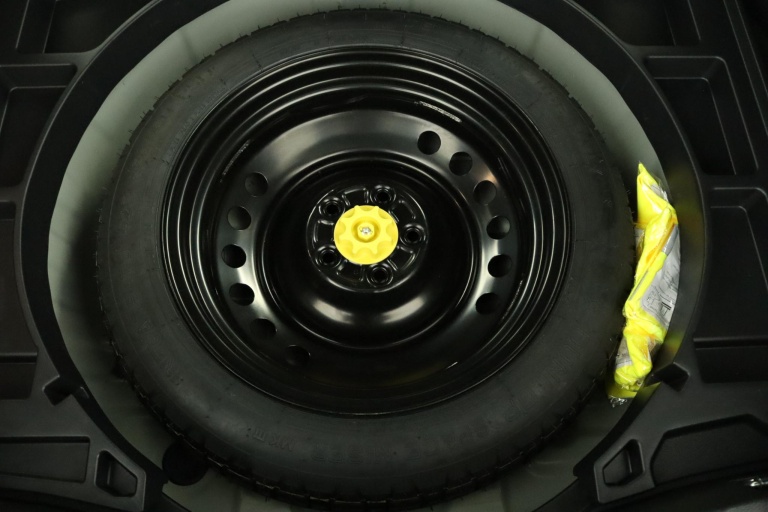 Toyota Corolla Cross - Hybrid 140 Dynamic 34