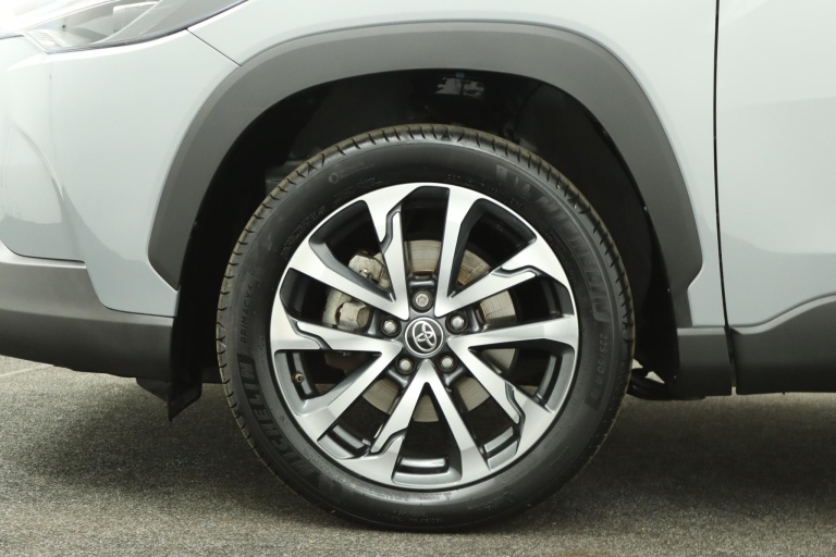 Toyota Corolla Cross - Hybrid 140 Dynamic 38