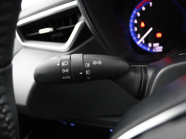 Toyota Corolla Touring Sports - 1.8 Hybrid Dynamic