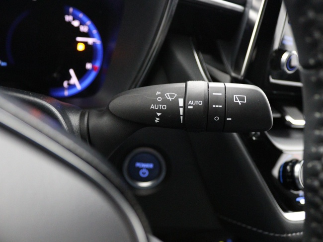 Toyota Corolla Touring Sports - 1.8 Hybrid Dynamic