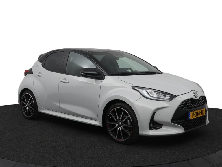 Toyota Yaris - 1.5 Hybrid GR Sport 6