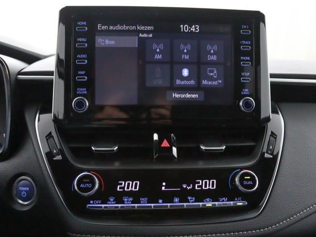 Toyota Corolla Touring Sports - 1.8 Hybrid Dynamic