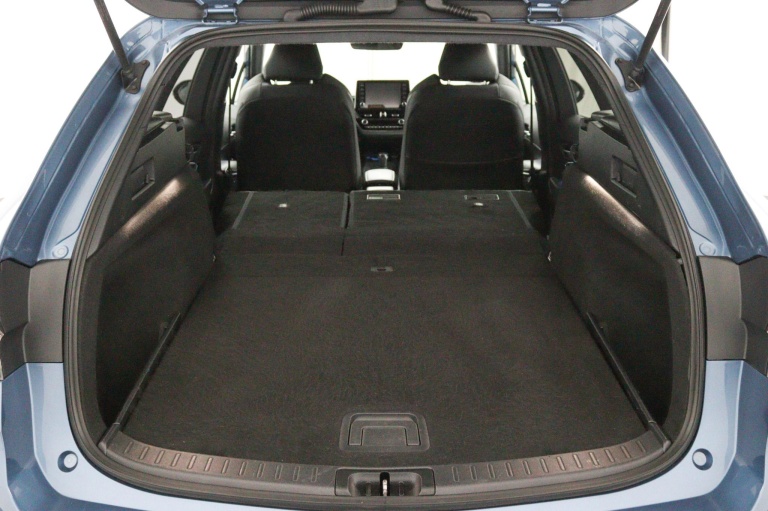 Toyota Corolla Touring Sports - 1.8 Hybrid Dynamic 33