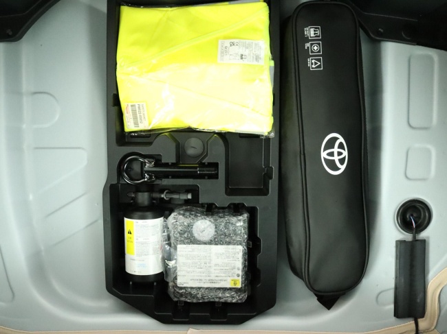 Toyota Aygo X - 1.0 VVT-i MT Play