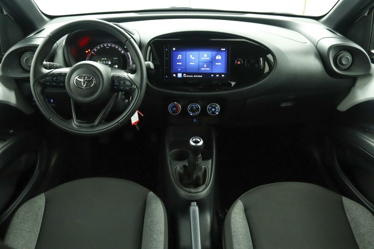 Toyota Aygo X - 1.0 VVT-i MT Play 4