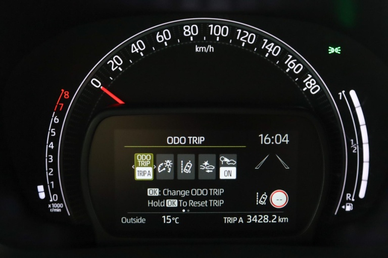 Toyota Aygo X - 1.0 VVT-i MT Play 50