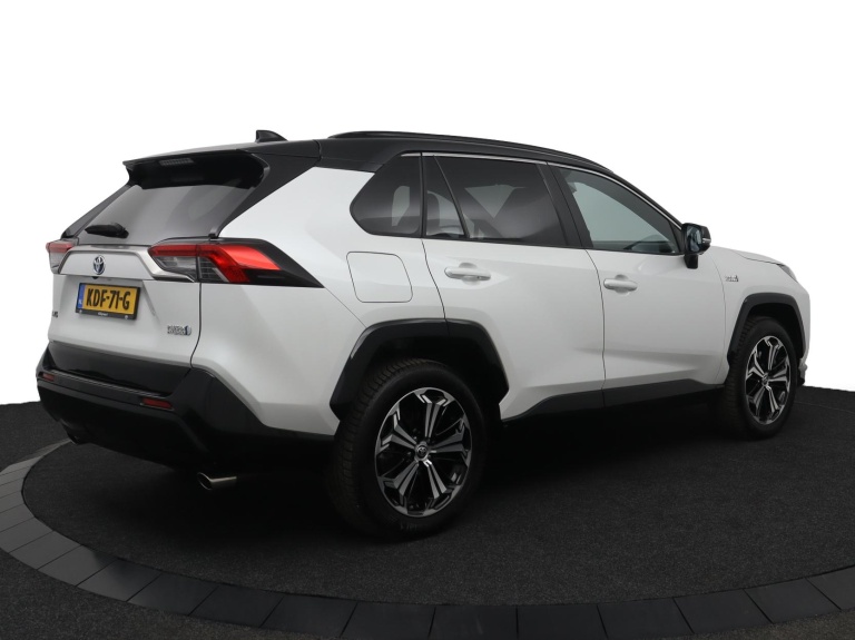 Toyota RAV4 - 2.5 Plug-in Hybrid AWD Bi-Tone Plus 2