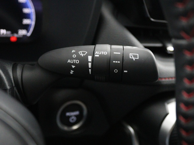 Toyota RAV4 - 2.5 Plug-in Hybrid AWD Bi-Tone Plus