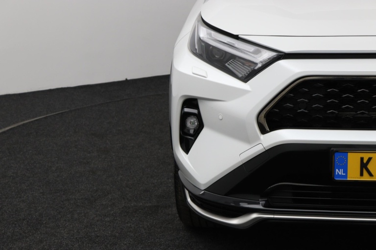 Toyota RAV4 - 2.5 Plug-in Hybrid AWD Bi-Tone Plus 35
