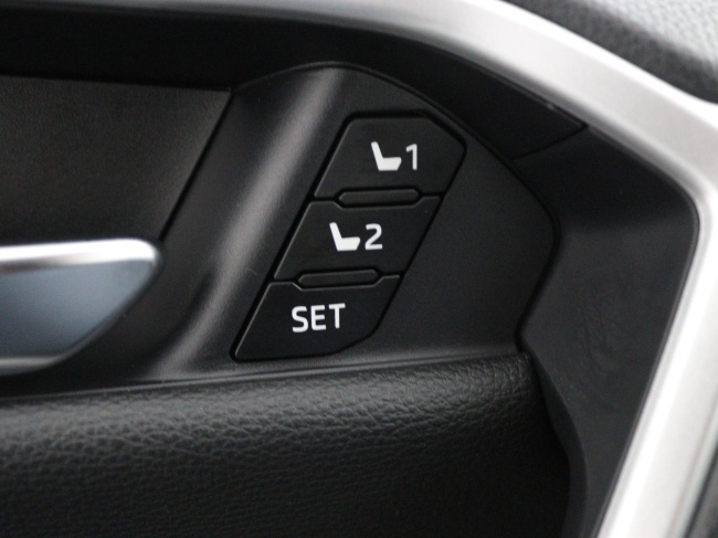 Toyota RAV4 - 2.5 Plug-in Hybrid AWD Bi-Tone Plus