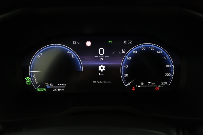 Toyota RAV4 - 2.5 Plug-in Hybrid AWD Bi-Tone Plus 6