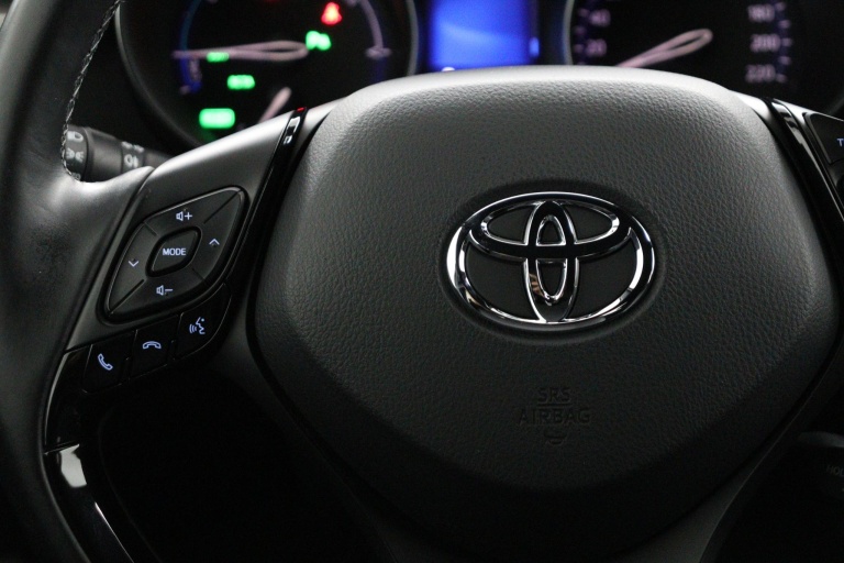 Toyota C-HR - 1.8 Hybrid Style 19