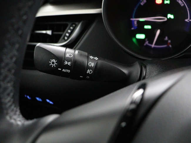 Toyota C-HR - 1.8 Hybrid Style