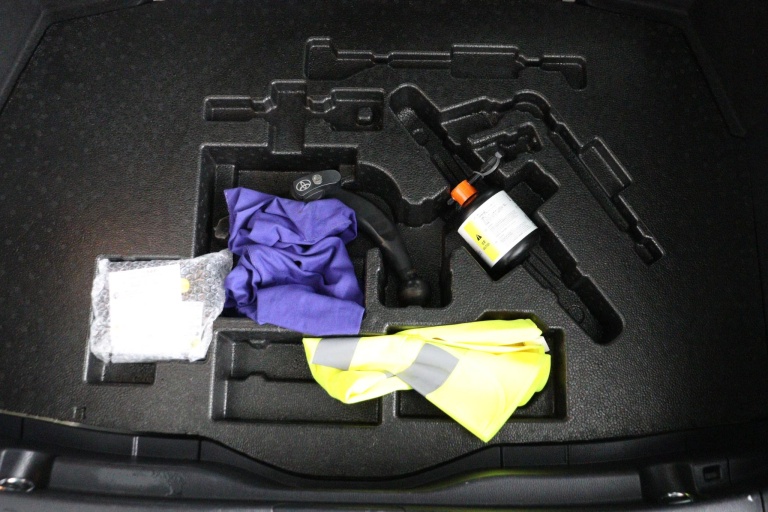 Toyota C-HR - 1.8 Hybrid Style 34