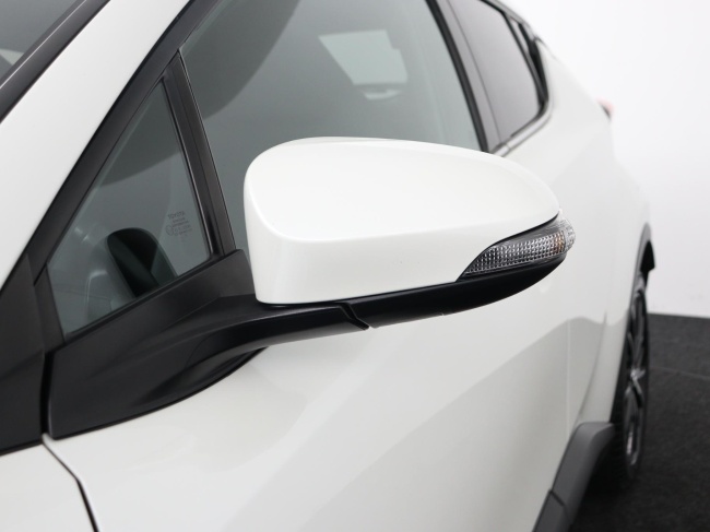 Toyota C-HR - 1.8 Hybrid Style