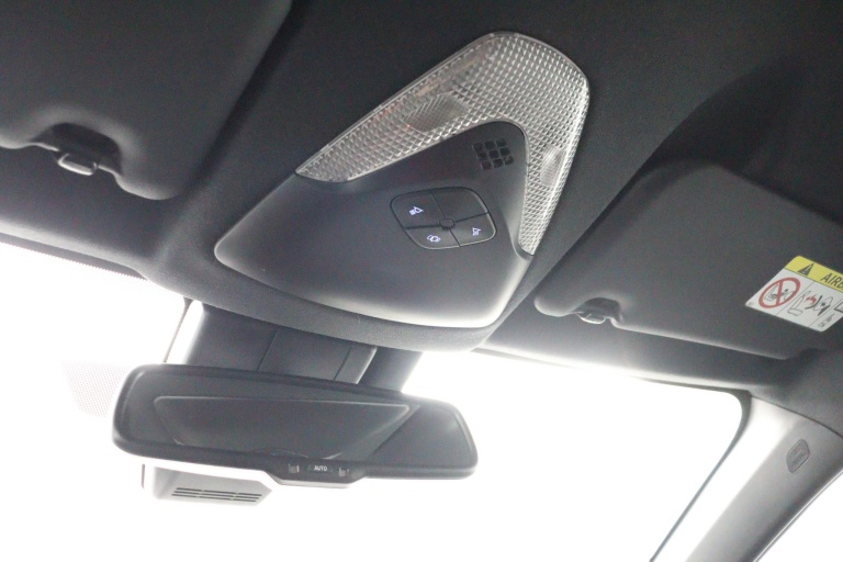 Toyota C-HR - 1.8 Hybrid Style 68