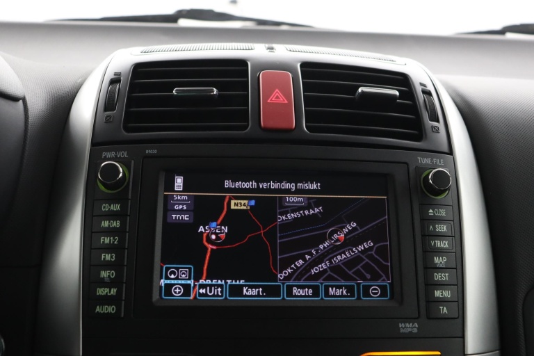 Toyota Auris - 1.8 Full Hybrid Executive 28