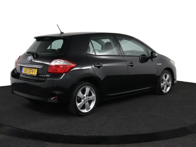 Toyota Auris - 1.8 Full Hybrid Executive