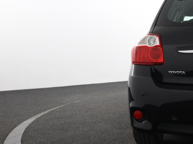 Toyota Auris - 1.8 Full Hybrid Executive