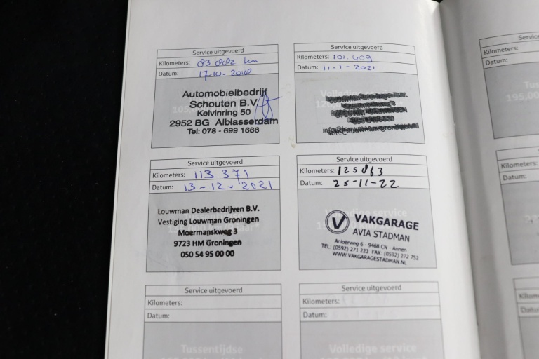 Toyota Auris - 1.8 Full Hybrid Executive 42