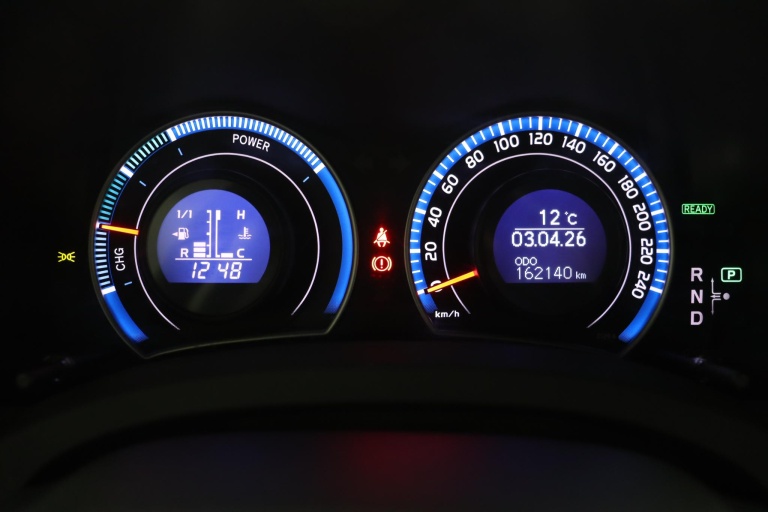 Toyota Auris - 1.8 Full Hybrid Executive 6