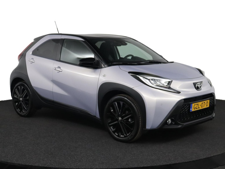 Toyota Aygo X - 1.0 VVT-i MT JBL 13