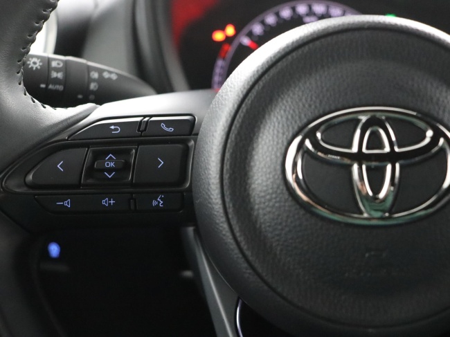 Toyota Aygo X - 1.0 VVT-i MT JBL