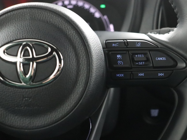 Toyota Aygo X - 1.0 VVT-i MT JBL