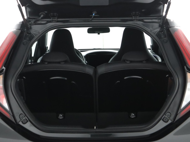 Toyota Aygo X - 1.0 VVT-i MT JBL