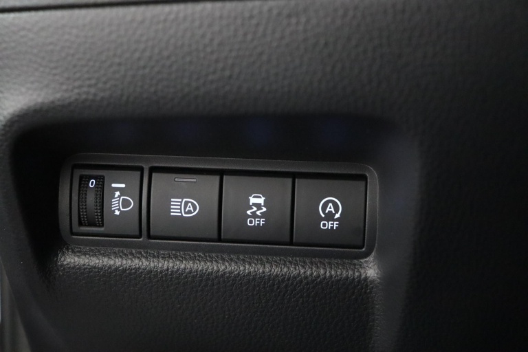 Toyota Aygo X - 1.0 VVT-i MT JBL 29