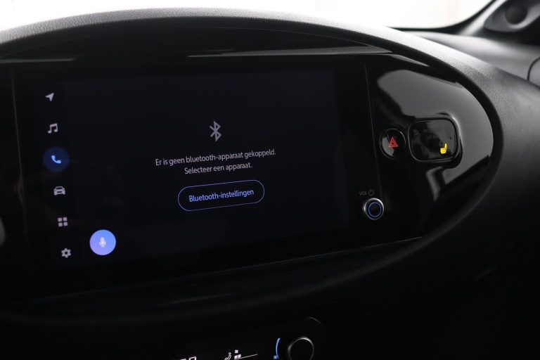 Toyota Aygo X - 1.0 VVT-i MT JBL 41