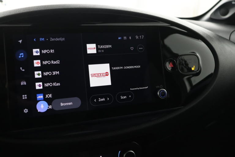 Toyota Aygo X - 1.0 VVT-i MT JBL 8