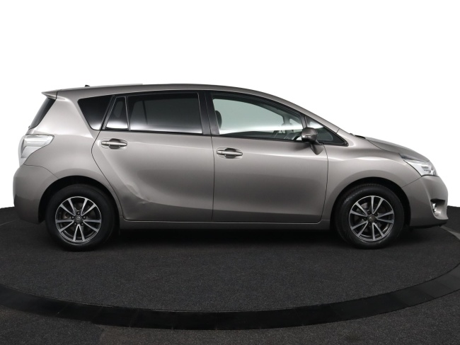 Toyota Verso - 1.6 VVT-i Business