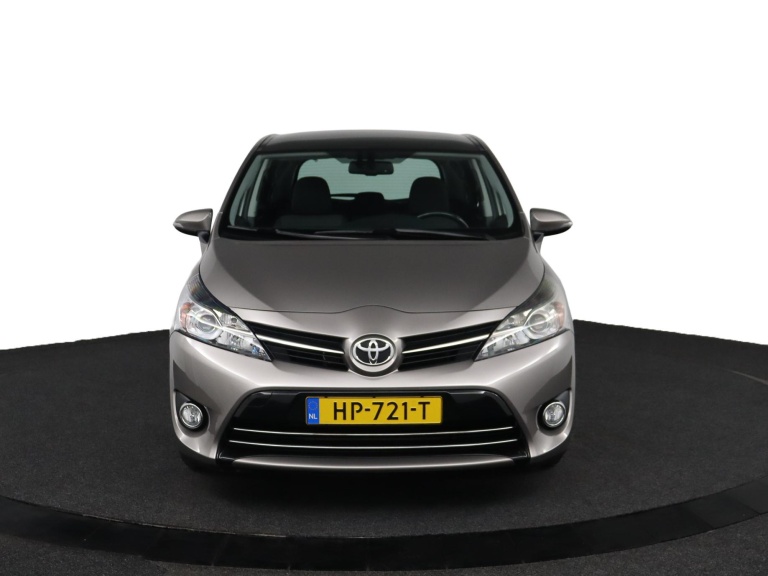 Toyota Verso - 1.6 VVT-i Business 13