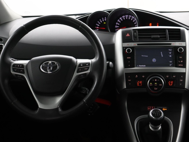 Toyota Verso - 1.6 VVT-i Business