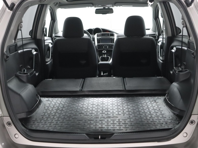 Toyota Verso - 1.6 VVT-i Business