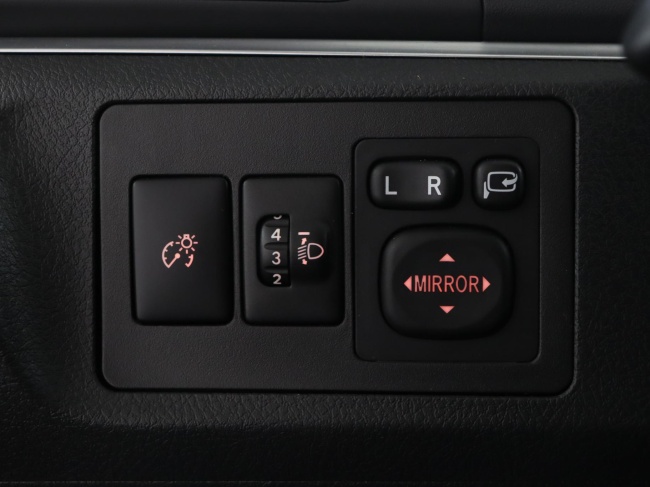 Toyota Verso - 1.6 VVT-i Business