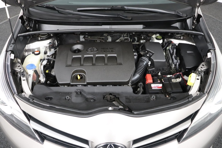 Toyota Verso - 1.6 VVT-i Business 28