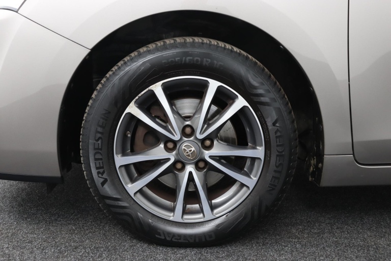 Toyota Verso - 1.6 VVT-i Business 31