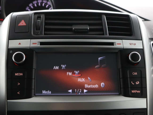 Toyota Verso - 1.6 VVT-i Business