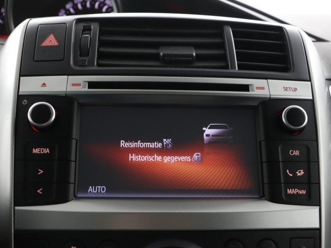 Toyota Verso - 1.6 VVT-i Business