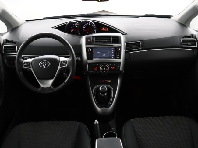 Toyota Verso - 1.6 VVT-i Business