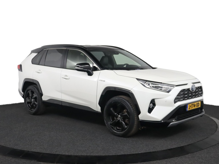 Toyota RAV4 - 2.5 Hybrid Bi-Tone 14