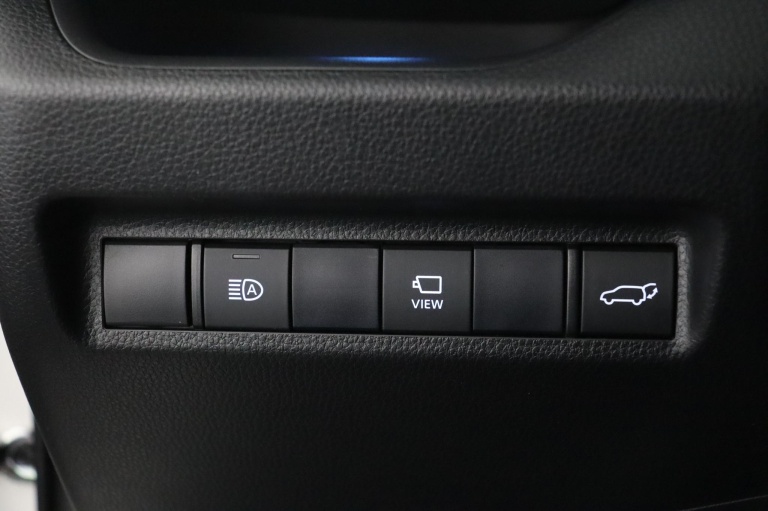 Toyota RAV4 - 2.5 Hybrid Bi-Tone 30