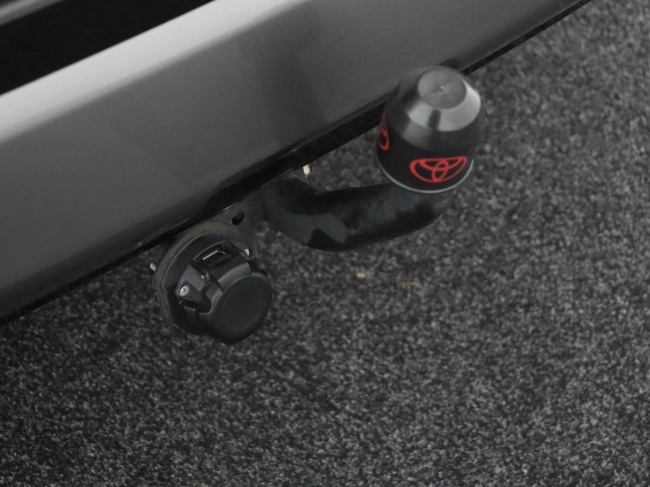 Toyota RAV4 - 2.5 Hybrid Bi-Tone