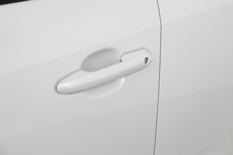 Toyota RAV4 - 2.5 Hybrid Bi-Tone 40