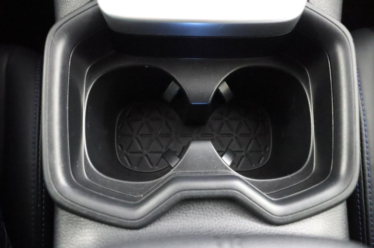 Toyota RAV4 - 2.5 Hybrid Bi-Tone 55