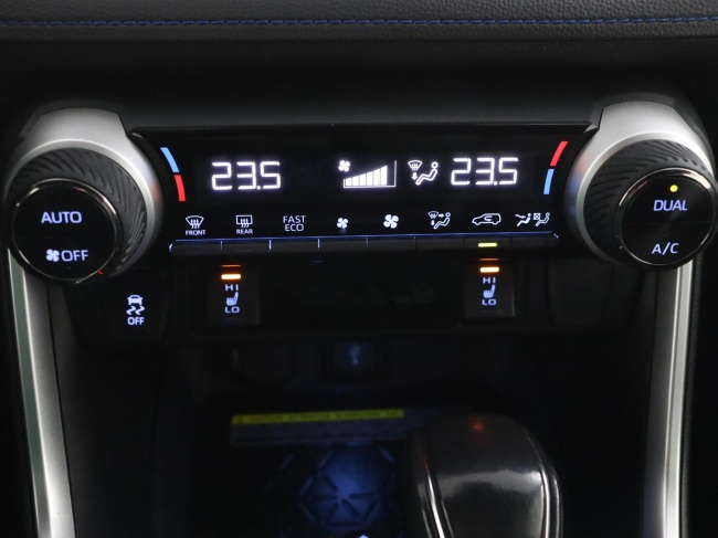 Toyota RAV4 - 2.5 Hybrid Bi-Tone