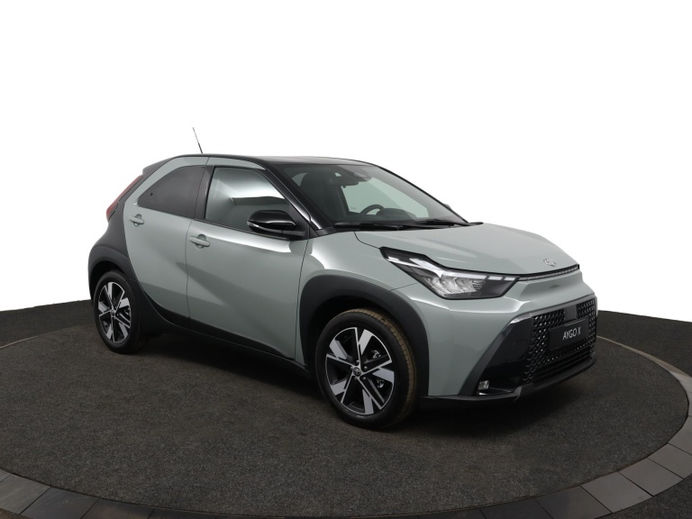 Toyota Aygo X - Hybrid 115 pulse 14