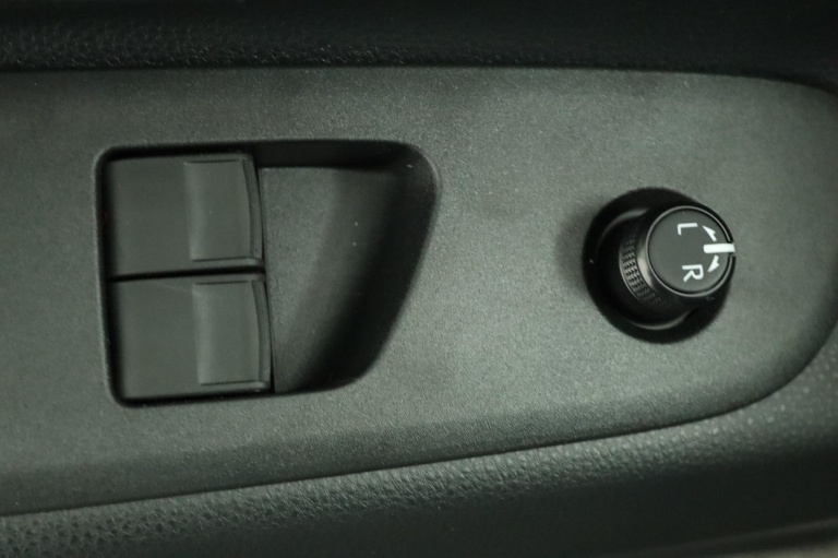 Toyota Aygo X - Hybrid 115 pulse 28